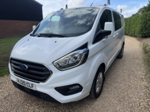 2020 Ford Transit Custom 2.0 320 Ecoblue Limited 6 SEAT Crew Van in White — image 3