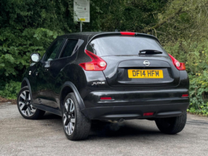 2014 Nissan Juke 1.6 N-Tec Euro 5 5dr (17in Alloy) in Black — image 2