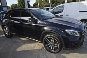 2019 Mercedes-Benz Gla 1.6 Gla180 Urban Edition in Black — image 6