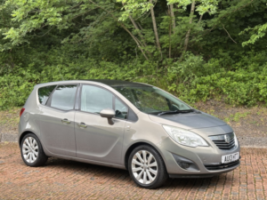 2013 Vauxhall Meriva 1.4 16v Se in Brown — image 6