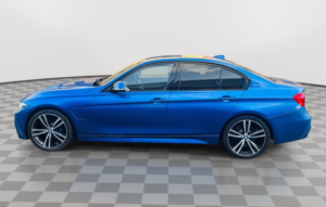 2016 BMW 3 Series 2.0 330e 7.6kwh M Sport Saloon 4dr Petrol Plug-In Hybrid Auto Euro 6 (s/s) (252 Ps) in Blue — image 6