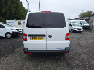 2015 Volkswagen T5.1 Campervan 2.0 Tdi T32 Startline in White — image 6