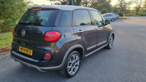 2014 Fiat 500l 1.6 500l Trekking 1.6 Multijet 105hp Trekking in Grey — image 2