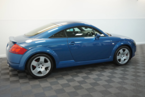 2002 Audi Tt 1.8t Coupe 2dr Petrol Manual Quattro (226 G/km, 225 Bhp) in Blue — image 5