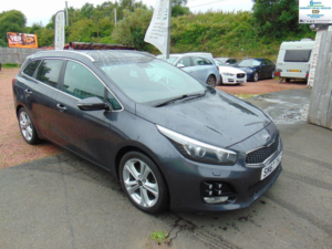 2017 Kia Ceed 1.6 Crdi Gt-Line S * Mot April 2027 * Finance Available * Free 6 Months Warranty * Part Exchange in Silver — image 2