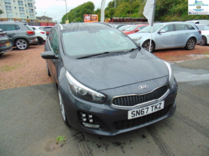 2017 Kia Ceed 1.6 Crdi Gt-Line S * Mot April 2027 * Finance Available * Free 6 Months Warranty * Part Exchange in Silver — image 4