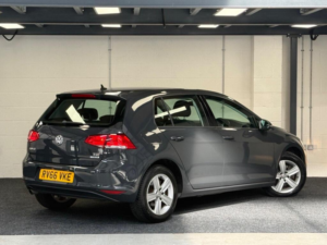 2016 Volkswagen Golf 1.6 Tdi Bluemotion Tech Match Edition DSG Euro 6 (s/s) 5dr — image 3