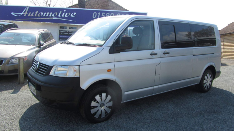 2007 Volkswagen Transporter Shuttle 1.9 Tdi T30 S L3 H1 4dr in Silver — image 1