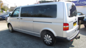 2007 Volkswagen Transporter Shuttle 1.9 Tdi T30 S L3 H1 4dr in Silver — image 4
