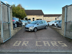2015 Vauxhall Corsa 1.4i Ecoflex Excite Euro 6 5dr (a/c) in Silver — image 3