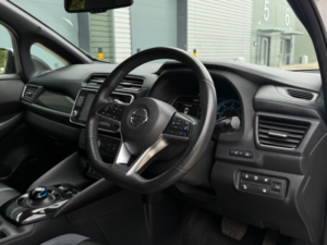 2021 Nissan Leaf 40kwh Tekna Auto 5dr in Silver — image 2