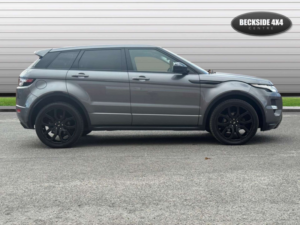 2015 Land Rover Range Rover Evoque 2.2 Range Rover Evoque Dynamic Sd4 Auto 4WD 5dr in Grey — image 2