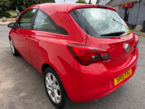 2015 Vauxhall Corsa 1.2i Excite Euro 6 3dr (a/c) in Red — image 4
