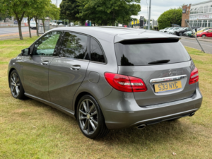 2014 Mercedes-Benz B Class 2.0 B220 Sport MPV 5dr Petrol 7g-Dct 4matic Euro 6 (s/s) (184 Ps) in Grey — image 5