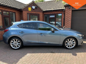 2016 Mazda Mazda3 2.0 Skyactiv-G Sport Nav Euro 6 (s/s) 5dr in Blue — image 6