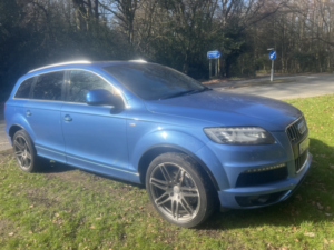 2009 Audi Q7 3.0 Tdi V6 S Line in Blue — image 2