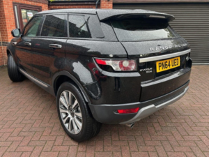 2014 Land Rover Range Rover Evoque 2.2 Sd4 Prestige Lux Auto 4WD Euro 5 (s/s) 5dr in Black — image 3