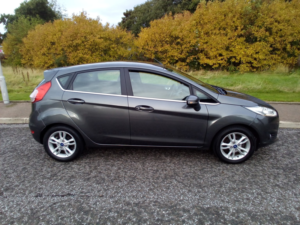 2016 Ford Fiesta 1.3 Zetec in Grey — image 2