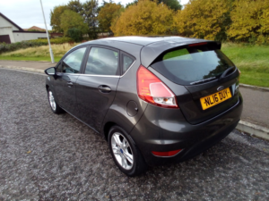 2016 Ford Fiesta 1.3 Zetec in Grey — image 6