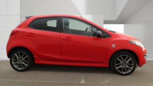 2014 Mazda Mazda2 1.3 Sport Colour Edition in Red — image 6