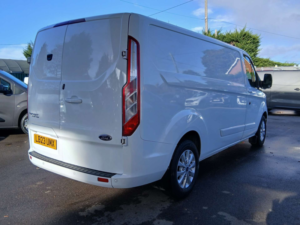 2023 Ford Transit Custom 2.0 300 Ecoblue Limited Panel Van 5dr Diesel Manual L2 H1 Euro 6 (s/s) (130 Ps) in White — image 5