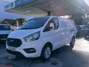2023 Ford Transit Custom 2.0 300 Ecoblue Limited Panel Van 5dr Diesel Manual L2 H1 Euro 6 (s/s) (130 Ps) in White — image 6