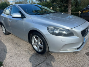 2015 Volvo V40 1.6 Se D2 (115hp) in Silver — image 2