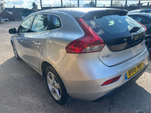 2015 Volvo V40 1.6 Se D2 (115hp) in Silver — image 4