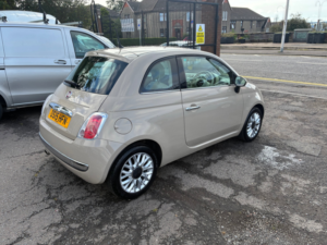 2015 Fiat 500 1.2 Pop Star Hatchback 3dr Petrol Manual Euro 6 (s/s) (69 Bhp) in Brown — image 3