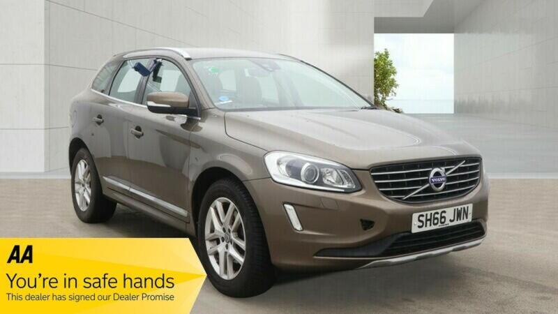 2016 Volvo Xc60 2.4 D5 Se Lux Nav Auto AWD Euro 6 (s/s) 5dr in Bronze — image 1
