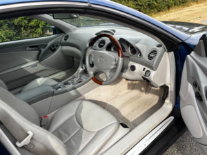 2004 Mercedes-Benz Sl 5.0 Sl500 in Blue — image 2