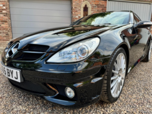 2005 Mercedes-Benz Slk 5.4 Slk55 Amg in Black — image 4