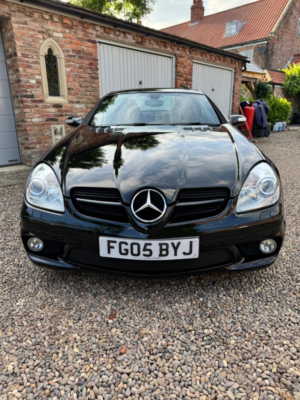 2005 Mercedes-Benz Slk 5.4 Slk55 Amg in Black — image 5