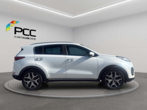 2018 Kia Sportage 1.7 Sportage Gt-Line Crdi Isg Semi-Auto 5dr in White — image 5