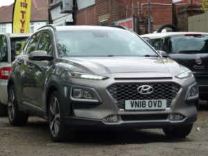 2018 Hyundai Kona 1.0 T-Gdi Blue Drive Premium Se SUV 5dr Petrol Manual Euro 6 (s/s) (120 Ps) in Grey — image 2