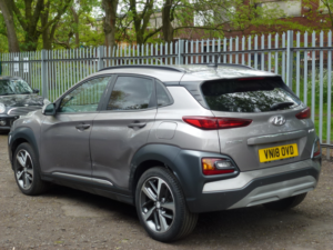 2018 Hyundai Kona 1.0 T-Gdi Blue Drive Premium Se SUV 5dr Petrol Manual Euro 6 (s/s) (120 Ps) in Grey — image 3