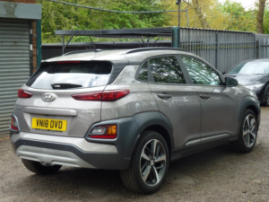 2018 Hyundai Kona 1.0 T-Gdi Blue Drive Premium Se SUV 5dr Petrol Manual Euro 6 (s/s) (120 Ps) in Grey — image 4