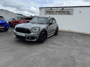 2020 MINI Countryman 1.5 Countryman Cooper All4 Sport in Grey — image 3