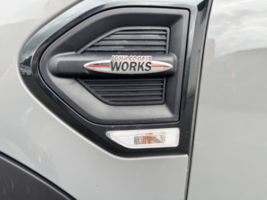 2020 MINI Countryman 1.5 Countryman Cooper All4 Sport in Grey — image 6