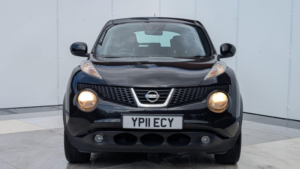 2011 Nissan Juke 1.6 Acenta Euro 5 5dr in Black — image 2