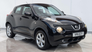 2011 Nissan Juke 1.6 Acenta Euro 5 5dr in Black — image 5
