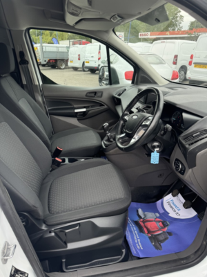 2022 Ford Transit Connect 1.5 Transit Connect Trend Dciv 220 L1 1.5l Ecoblue 100ps Fwd 6 Speed Manual in White — image 5