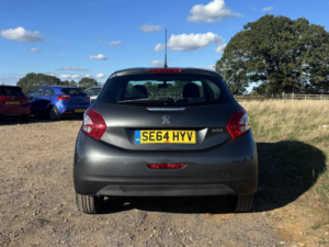 2015 Peugeot 208 1.0 Vti Puretech Active in Grey — image 6