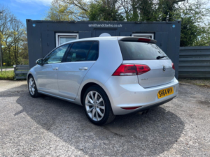 2014 Volkswagen Golf 1.4 Tsi Bluemotion Tech Act Gt in Silver — image 5
