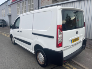 2014 Toyota Proace 2.0 1000 Hdi Fwd L1 H1 5dr in White — image 4