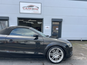 2009 Audi Tt 2.0 Tfsi in Black — image 6