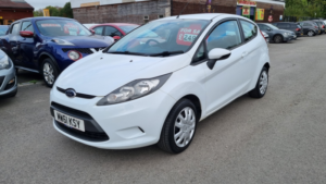 2012 Ford Fiesta 1.3 Edge in White — image 6