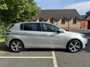 2016 Peugeot 308 1.2 Puretech Allure in Silver — image 2