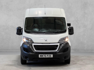 2020 Peugeot Boxer 2.2 Bluehdi 335 Professional L2 H2 Euro 6 (s/s) 5dr in White — image 4