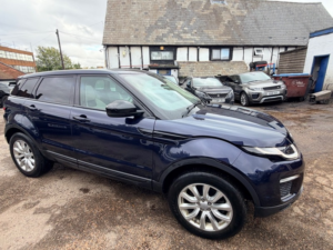 2018 Land Rover Range Rover Evoque Td4 Se Tech in Blue — image 5